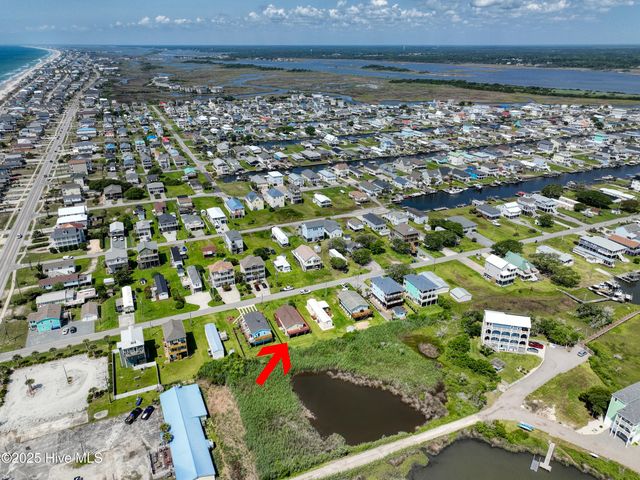 9010 W 9th Street, Surf City, NC 28445