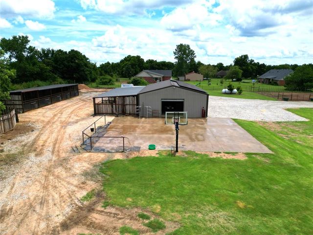 103 Cody Road, Earlsboro, OK 74840