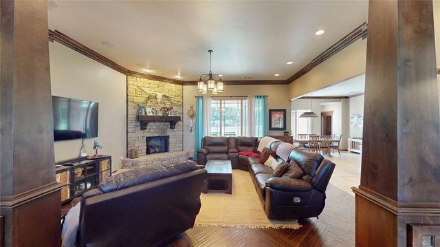 103 Cody Road, Earlsboro, OK 74840