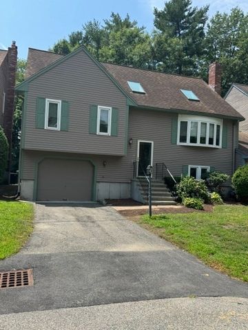 142 Copperwood Dr 142, Stoughton, MA 02072