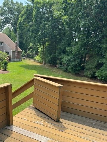 142 Copperwood Dr 142, Stoughton, MA 02072