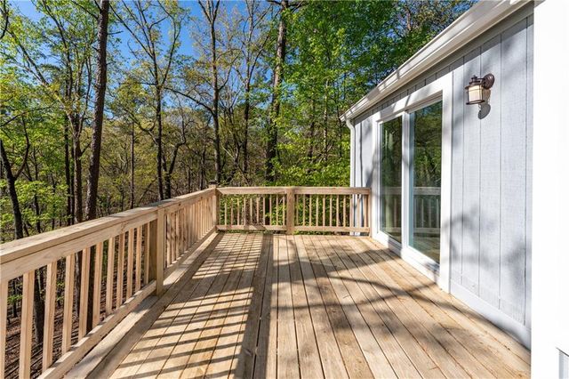 225 Chickasaw Drive, Waleska, GA 30183
