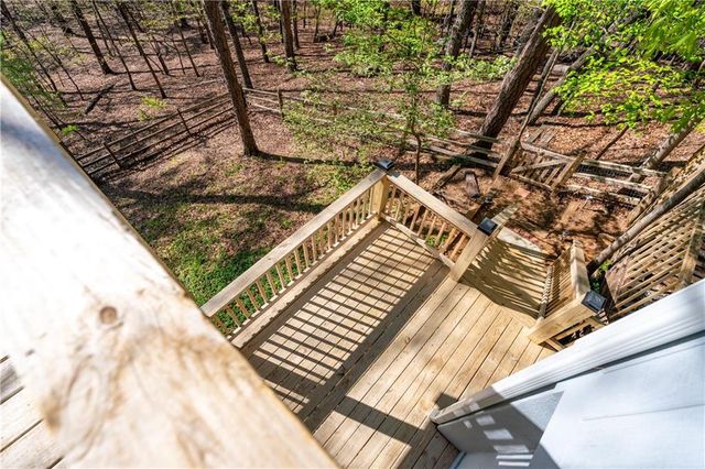 225 Chickasaw Drive, Waleska, GA 30183