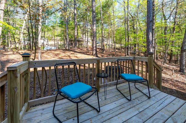 225 Chickasaw Drive, Waleska, GA 30183