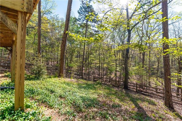 225 Chickasaw Drive, Waleska, GA 30183
