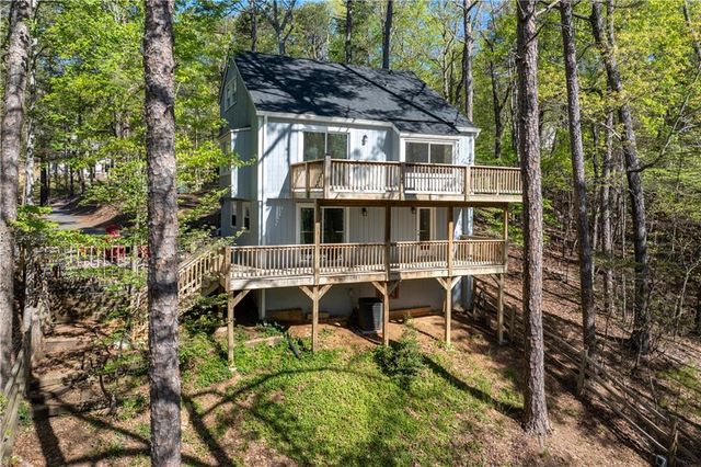 225 Chickasaw Drive, Waleska, GA 30183