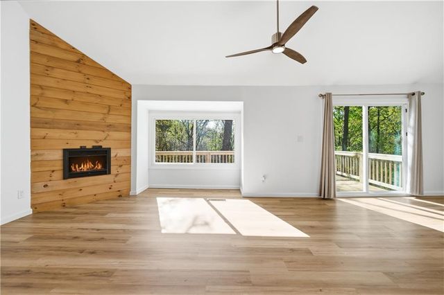 225 Chickasaw Drive, Waleska, GA 30183