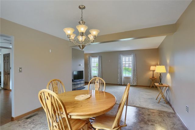 109 Woodbine Drive, Cranberry Twp, PA 16066