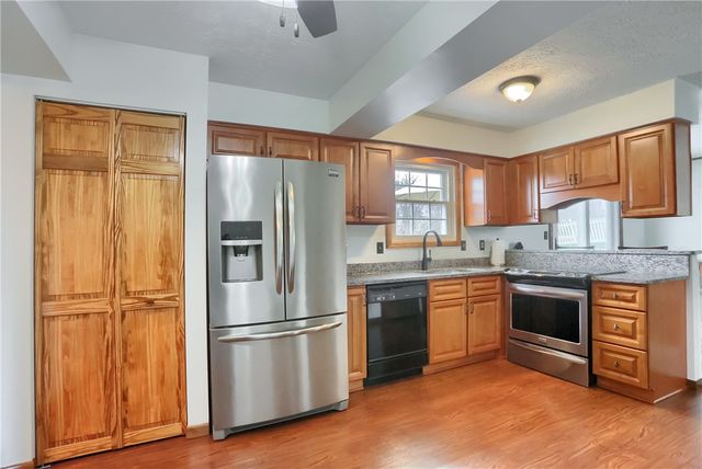 109 Woodbine Drive, Cranberry Twp, PA 16066