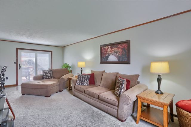 109 Woodbine Drive, Cranberry Twp, PA 16066