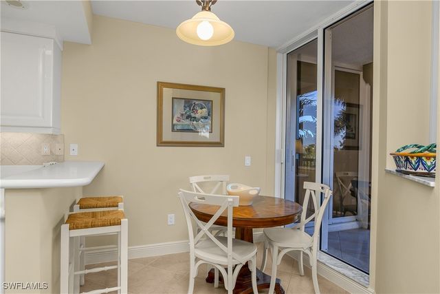 7225 Pelican Bay BLVD 204, Naples, FL 34108