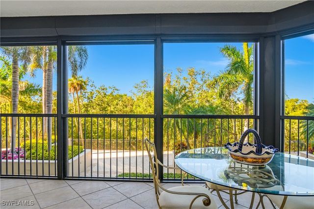 7225 Pelican Bay BLVD 204, Naples, FL 34108