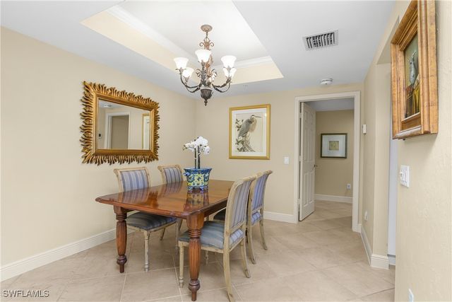 7225 Pelican Bay BLVD 204, Naples, FL 34108