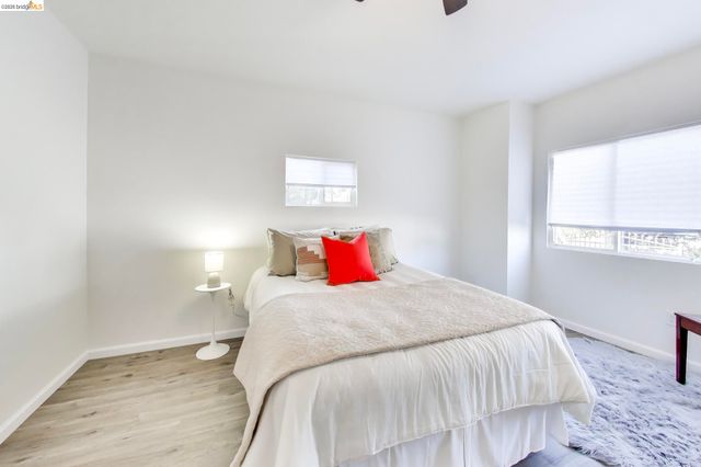 1978 Rosedale Ave, Oakland, CA 94601