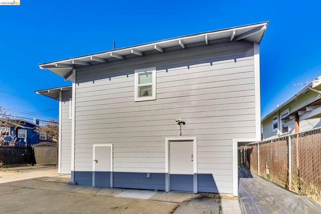 1978 Rosedale Ave, Oakland, CA 94601