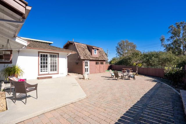 656 24th Avenue, Santa Cruz, CA 95062