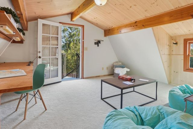 656 24th Avenue, Santa Cruz, CA 95062