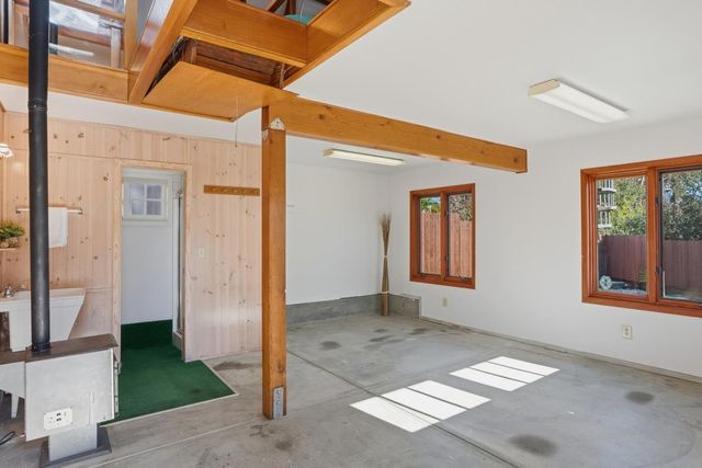 656 24th Avenue, Santa Cruz, CA 95062