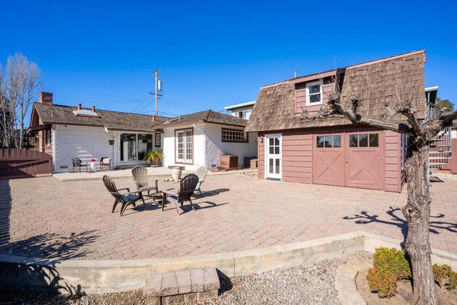 656 24th Avenue, Santa Cruz, CA 95062