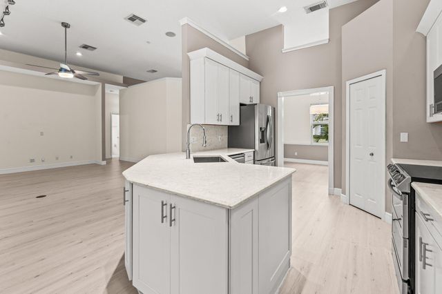 3741 SE Bowsprit Court, Stuart, FL 34997