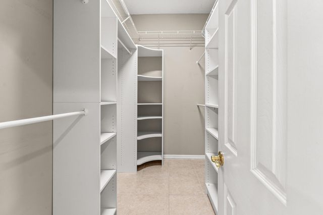 3741 SE Bowsprit Court, Stuart, FL 34997