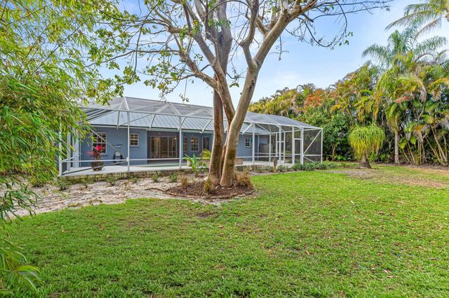 3741 SE Bowsprit Court, Stuart, FL 34997