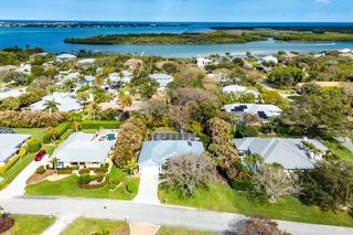 3741 SE Bowsprit Court, Stuart, FL 34997