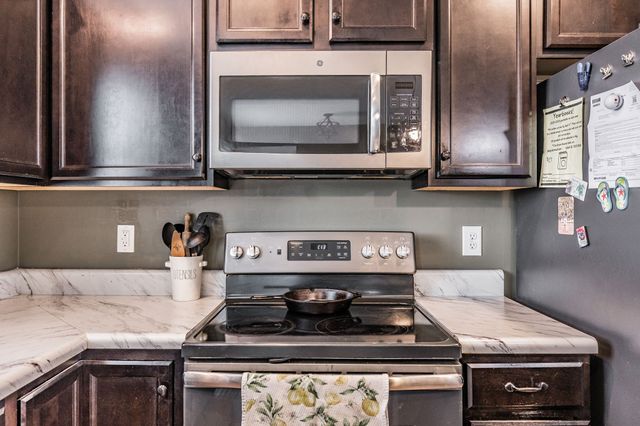 1002 Gill Hodges Rd, Portland, TN 37148