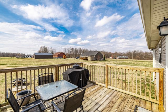 1002 Gill Hodges Rd, Portland, TN 37148