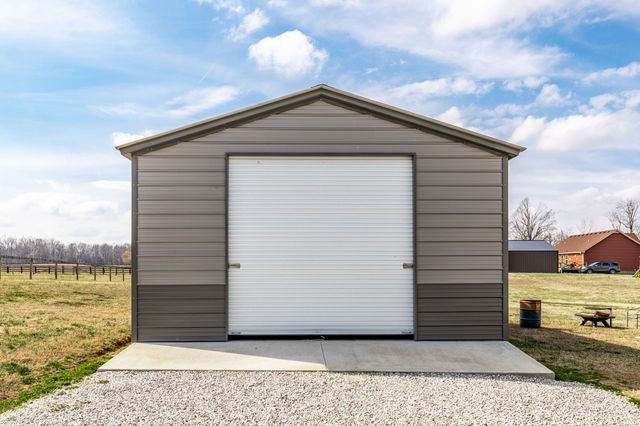 1002 Gill Hodges Rd, Portland, TN 37148