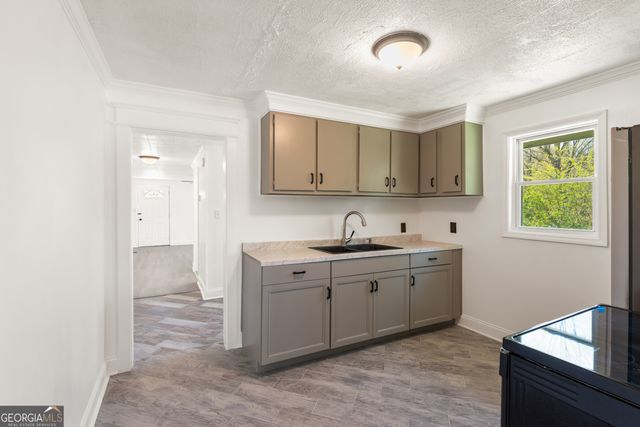 142 Galloway Street, Cornelia, GA 30531