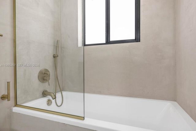 8931 NE 2nd Ave N4, El Portal, FL 33138