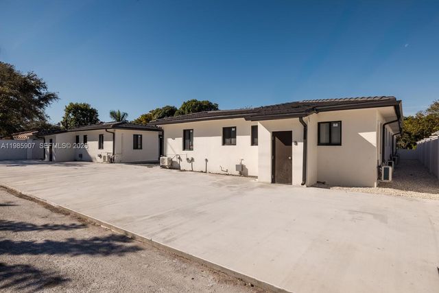 8931 NE 2nd Ave N4, El Portal, FL 33138