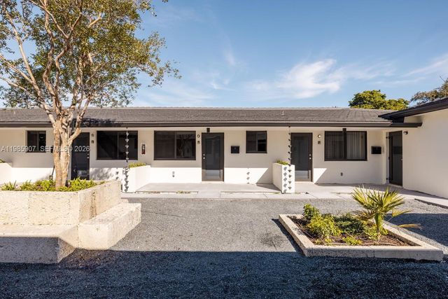 8931 NE 2nd Ave N4, El Portal, FL 33138