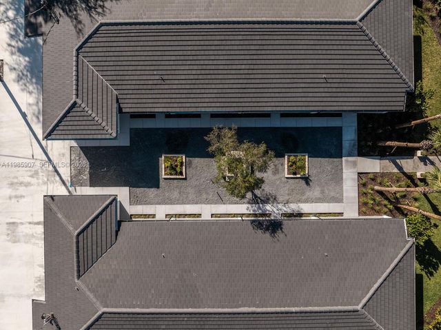 8931 NE 2nd Ave N4, El Portal, FL 33138