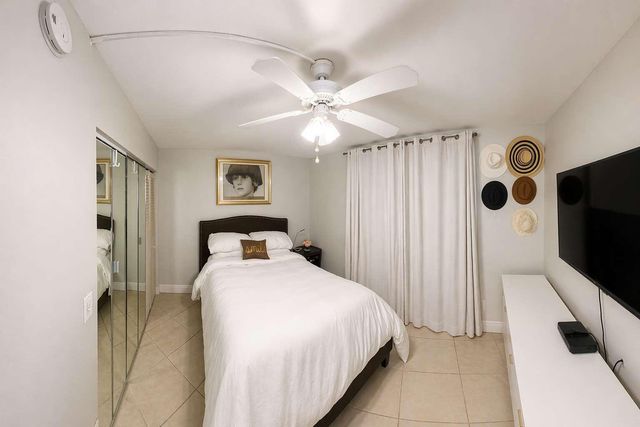 5160 Las Verdes Circle 103, Delray Beach, FL 33484