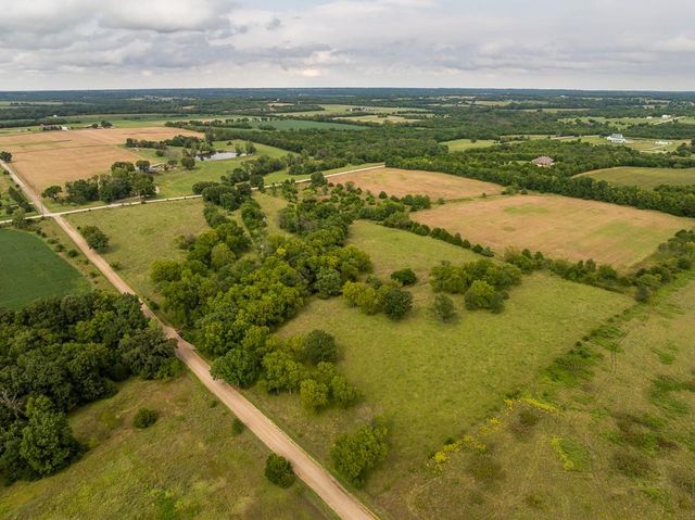 00000 W 359th Road, Paola, KS 66071