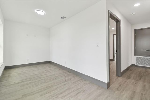 6701 E 19TH AVENUE, Tampa, FL 33619