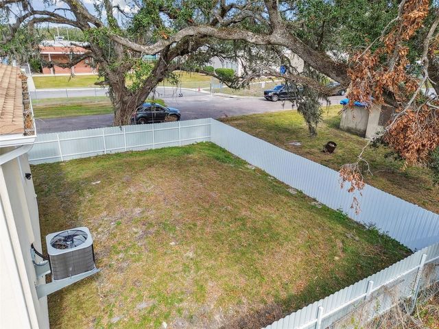 6701 E 19TH AVENUE, Tampa, FL 33619