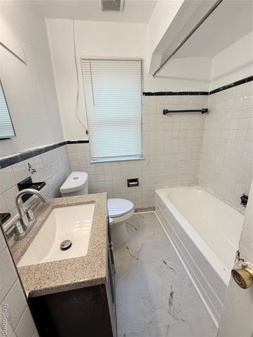 7306 Dolphin, Detroit, MI 48239