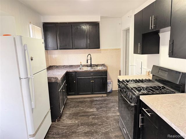 7306 Dolphin, Detroit, MI 48239