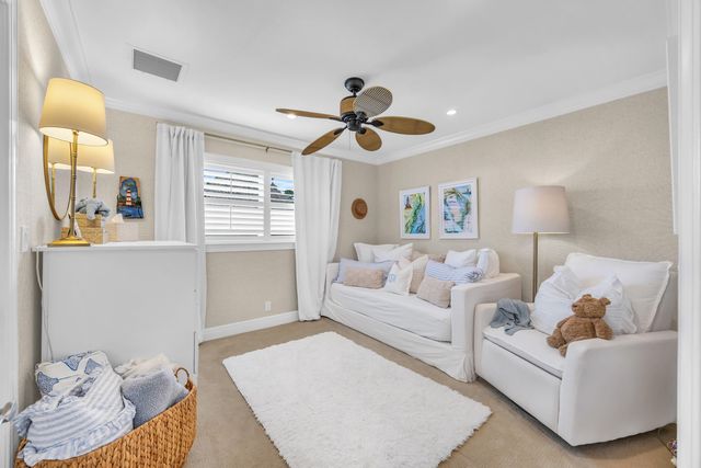 366 ELM Avenue, Tequesta, FL 33469