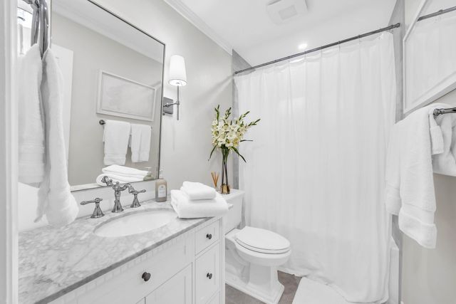 366 ELM Avenue, Tequesta, FL 33469