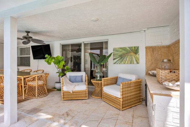 366 ELM Avenue, Tequesta, FL 33469