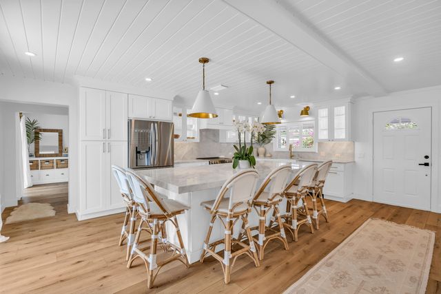 366 ELM Avenue, Tequesta, FL 33469