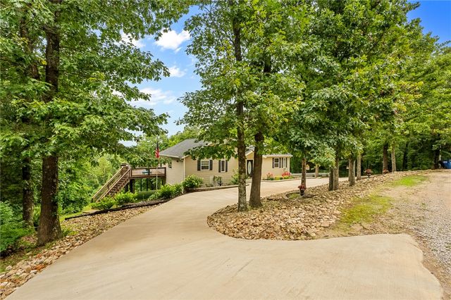11883 Bridge Mountain Drive, Omaha, AR 72662