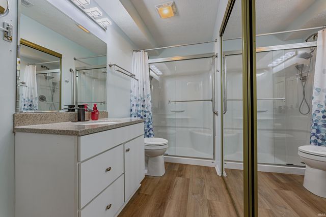 3812 Windsong Cove, Evansville, IN 47715