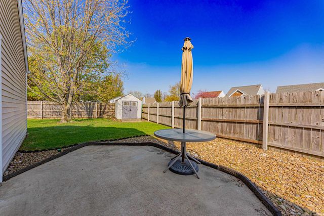 3812 Windsong Cove, Evansville, IN 47715