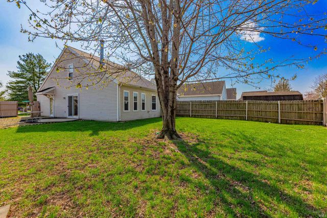 3812 Windsong Cove, Evansville, IN 47715