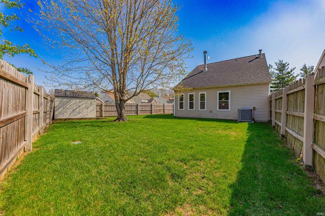 3812 Windsong Cove, Evansville, IN 47715